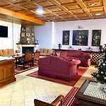 Ξενοδοχείο με διαμερίσματα Marianna's Καρπενήσι